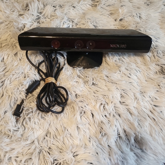 Microsoft Xbox 360 Kinect Sensor Bar - Black - Picture 1 of 8